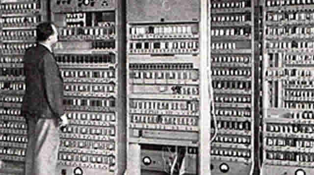 Una de las primeras computadoras del mundo